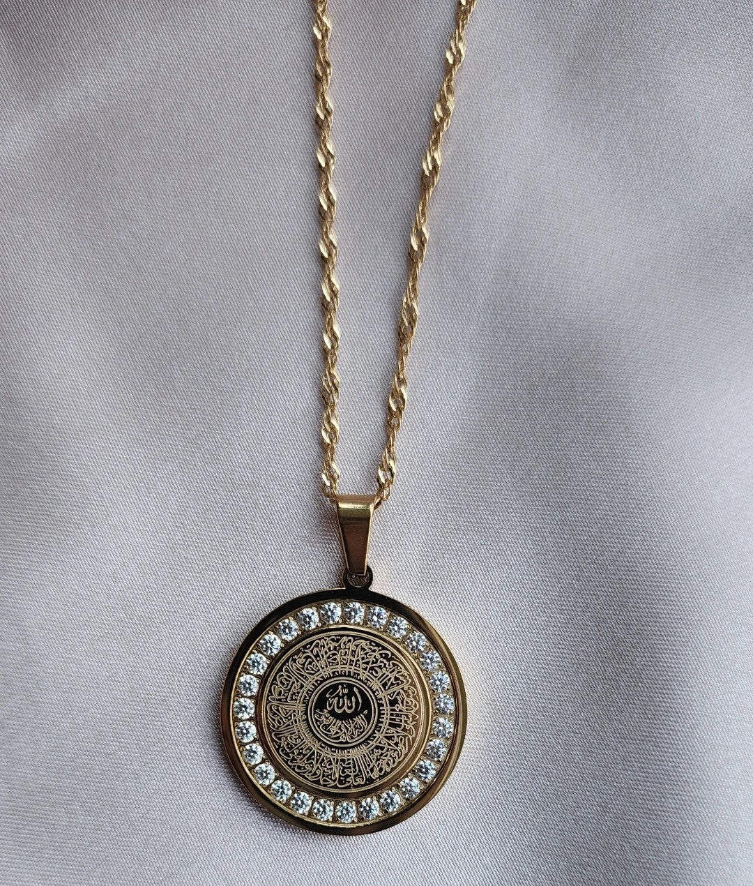The Noble Necklace